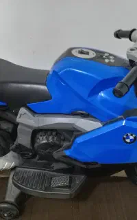 موتور شارژی BMW K 1300 S رنگ آبی