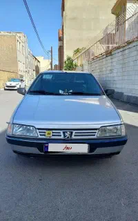 ۴۰۵ مدل ۸۶ مایل ب معاوضه هستم