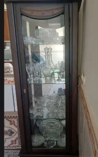 بوفه رنگ قهوه ای تیره سالم