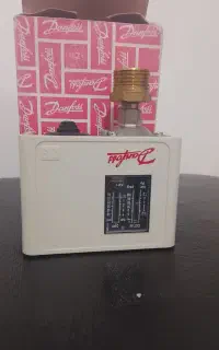 لوازم شوفاژخونه پرشر،ترموستات و..