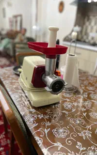 چرخ گوشت ناسیونال سابق در حد