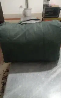 کیسه خواب امریکن صحیح و سالم هست