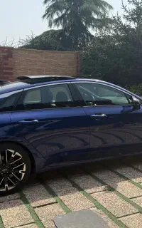 Kia k5 gt