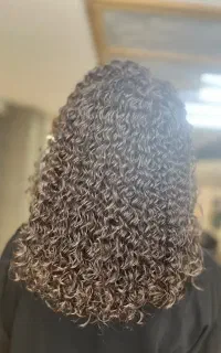 فر دائم، فر شش ماهه