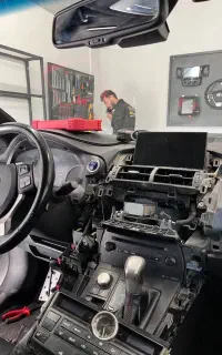 خدمات برق و سیمکشی خودرو های وارداتی