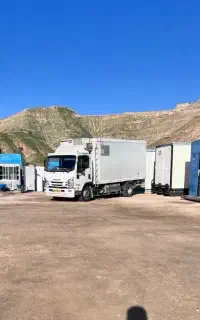 اماده بارگیری ماشین خاور یخچالی ۶ تن دما زیر صفر