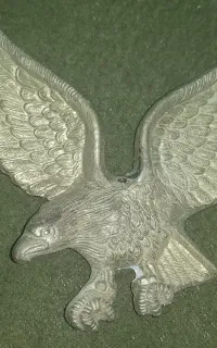 عقاب تزیینی