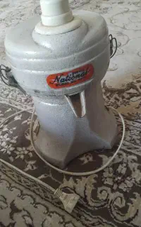 ابمیوه گیر چودن