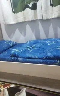 تخت و کمد