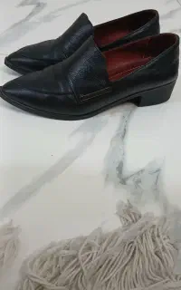 کفش چرم زنانه
