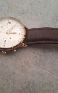 ساعت اورجینال نو.نو بسیار خوشگل