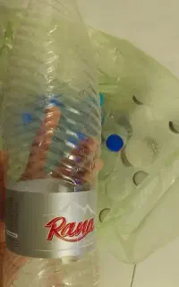 بطری آب معدنی