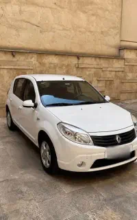 ساندرو اتوماتیک بسیار تمیز