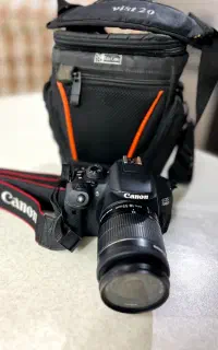 دوربین کنون 700D