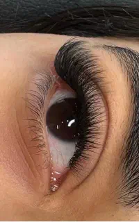 اکستنشن مژه و لیفت ابرو