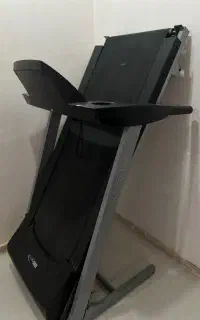 تردمیل ورزشی