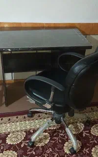 میز تحریر و صندلی گردان