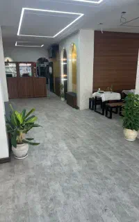 استخدام پرستار خانم سالمند