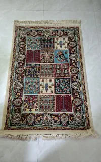 قالی یک در یک ونیم متری