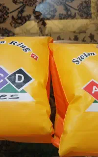 بازو بند شنا کودک