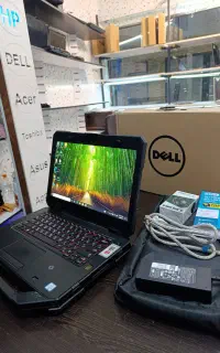 لپتاپ نظامیdellآمریکایی ضدضربه فول پورت