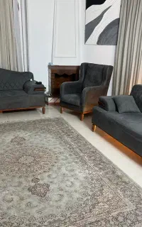 مبل ۷ نفره کاملا سالم با میز ناهار خوری
