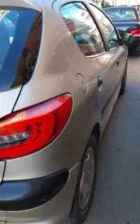 206 تیپ ۲ مدل ۸۲