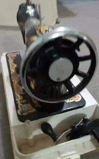 فروش چرخ خیاطی در حد نو