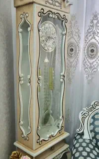 ساعت ایستاده چوبی