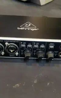 کارت صدا behringer