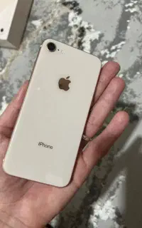 گوشی ایفون 8