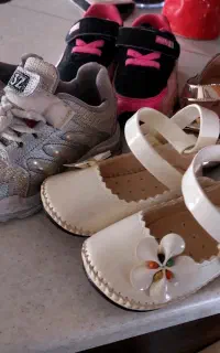 کفش مجلسی و کتونی  دخترونه