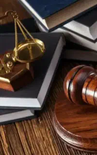 استخدام منشی خانم جهت کار در دفتر وکالت