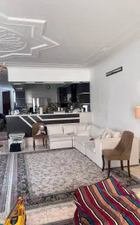 اجاره منزل مسکونی بلوارباهنر کوچه ولیعصرشادی بستنی