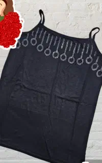 به یک نیروی جوان جهت کار در عمده فروشی پوشاک