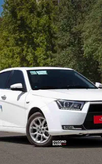 اجاره خودرو سواری دنا اتوماتیک مدل ۱۴۰۵