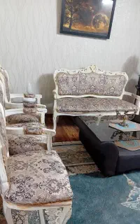 مبل سلطنتی