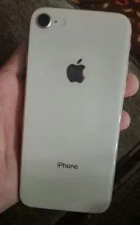آیفون 8