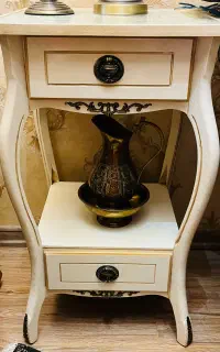 میز دکوری میرتلفن