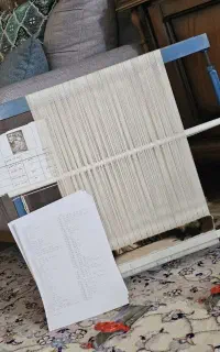 تابلو فرش .کوچک .با دار و چله کشی و نخ و نقشه