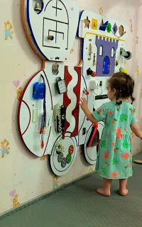 نیازمند مربی خانم جهت  کار در خانه بازی