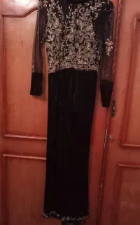 لباس درحد نو بفروش میرسد