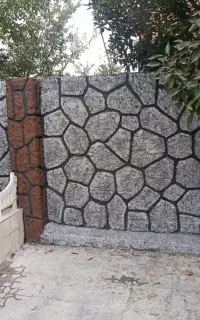 سیمانکاری طرح سنگ،سیاه و سفید،واش بتن،نرده سنگی
