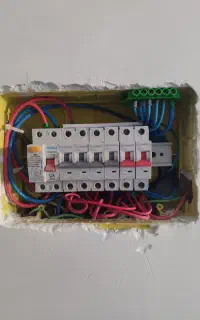 برقکار رفع اتصالی و نور پردازی