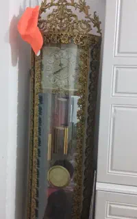 بوفه و ساعت