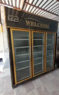 یخچال ویترینی سه در