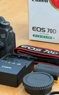Canon EOS 70D+Canon EF-S18-135mm IS STM