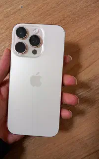 iphone 16 pro آیفون ۱۶ پرو باطری ۱۰۰ پک اصلی