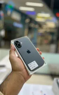 ایفون17نرمال