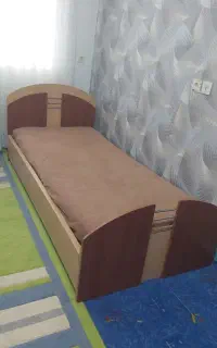 تخت تک نفره عرض نود همراه با تشک